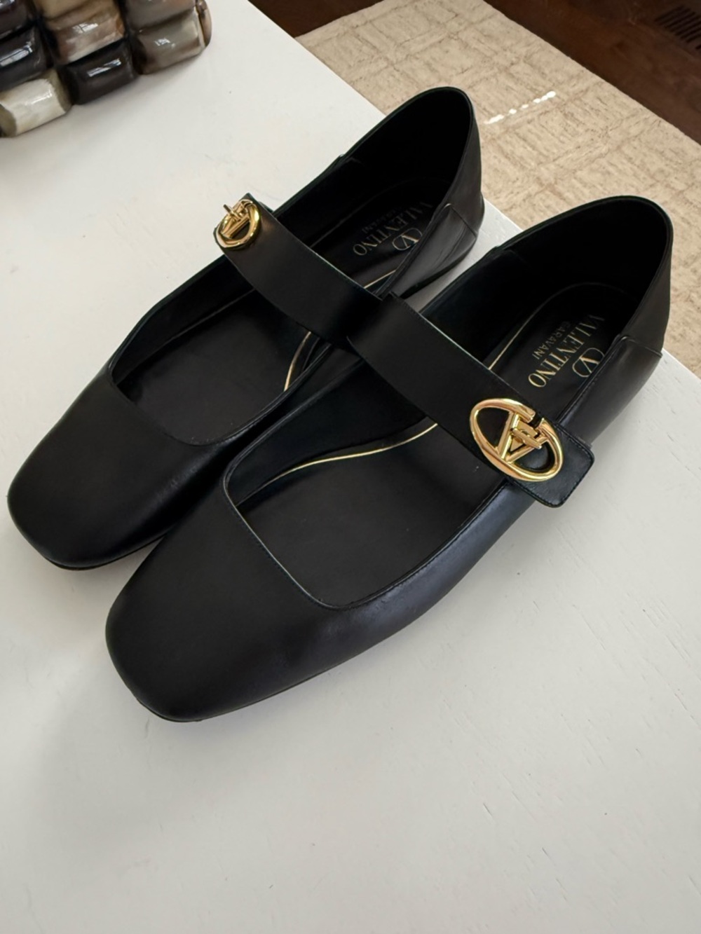 Valentino Flats